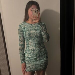 Green Patterned Long Sleeve Dress